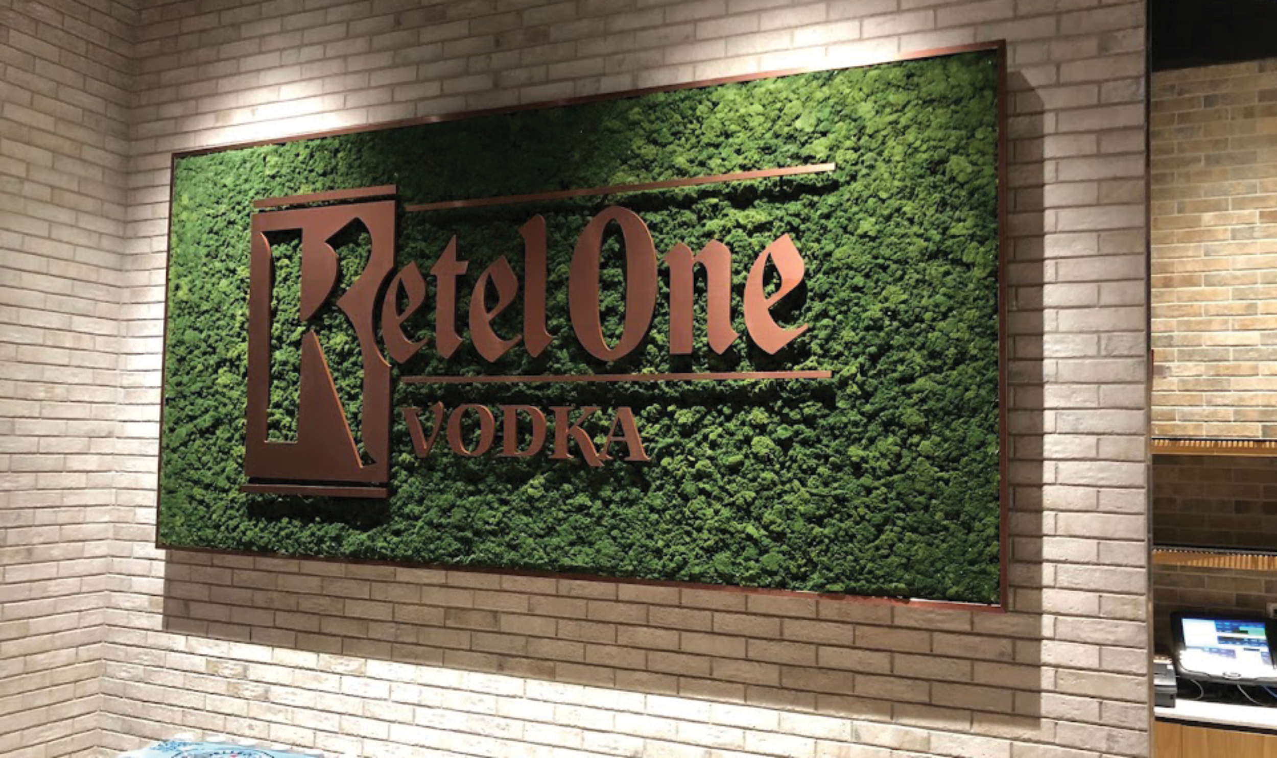 A live moss installation for the Ketel One Club inside the United Center in Chicago. 
